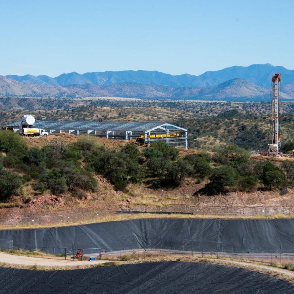 Extreme long shot of Hermosa project site.